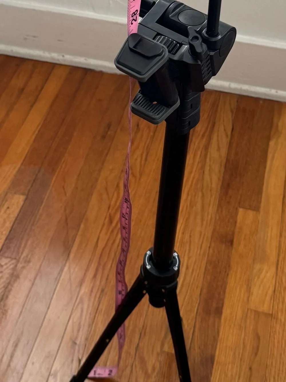 UBeesize black Camera/Light Tripod Stand with Adjustable Head